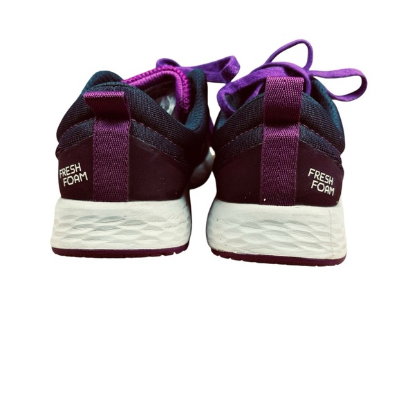 EUC New Balance Women’s Fresh Foam Arishi V3 Knit Running Sneaker Sz 7 - violet - Picture 5 of 10